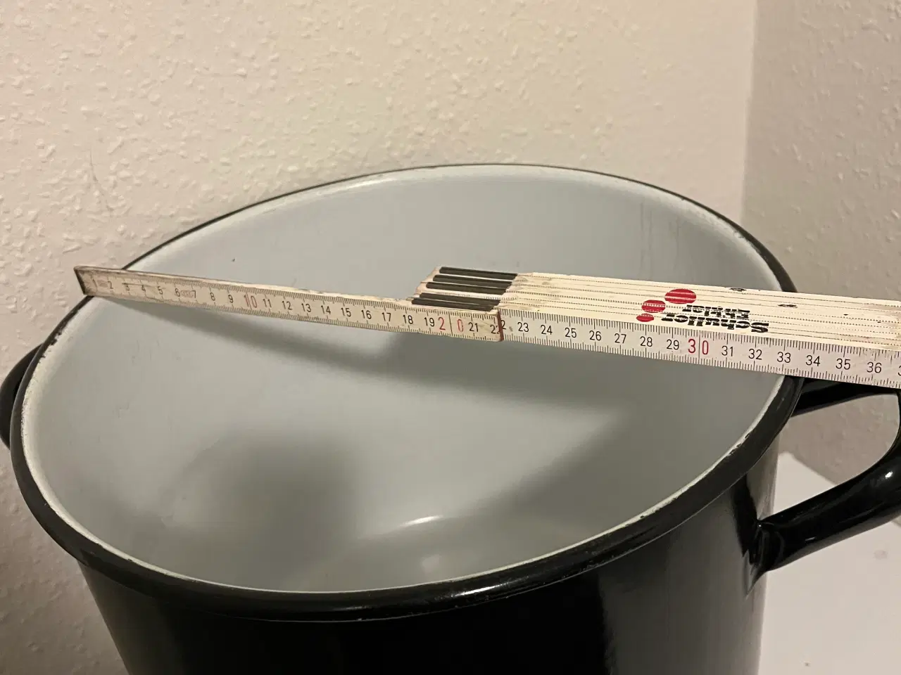 Billede 5 - Stor emaljegryde 30 L sælges