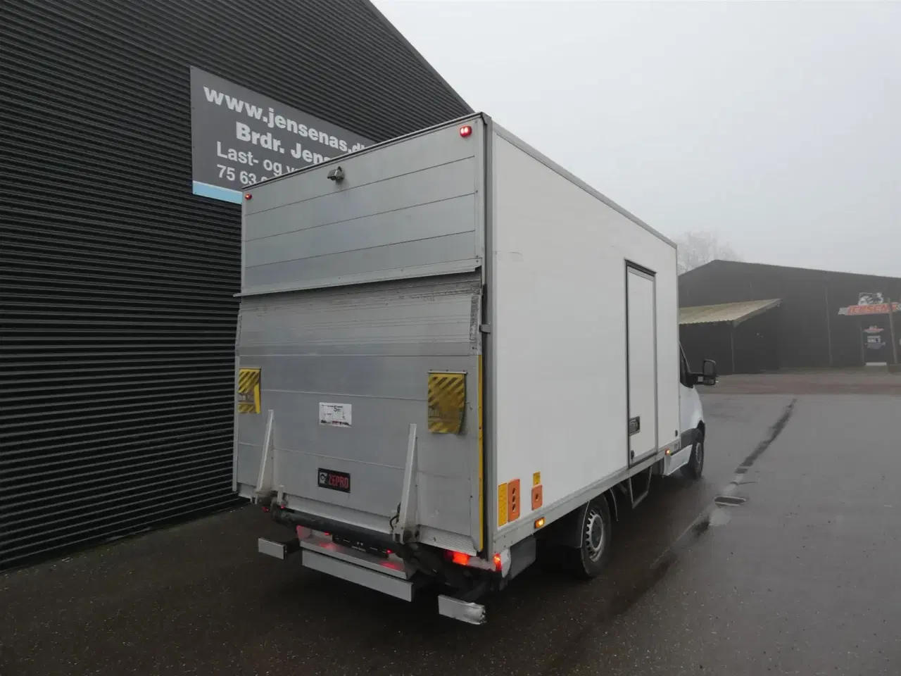 Billede 5 - Mercedes-Benz Sprinter 314 Alukasse m. lift 2,1 CDI A3 FWD 7G-Tronic 143HK Ladv./Chas. Aut.