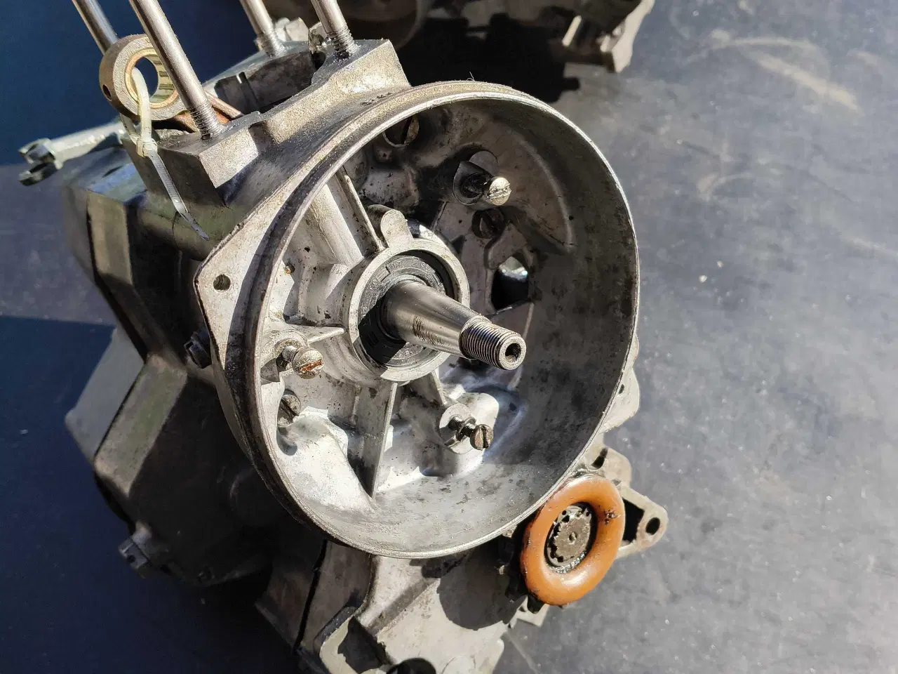 Billede 1 - Maxi 2gears motor sælges