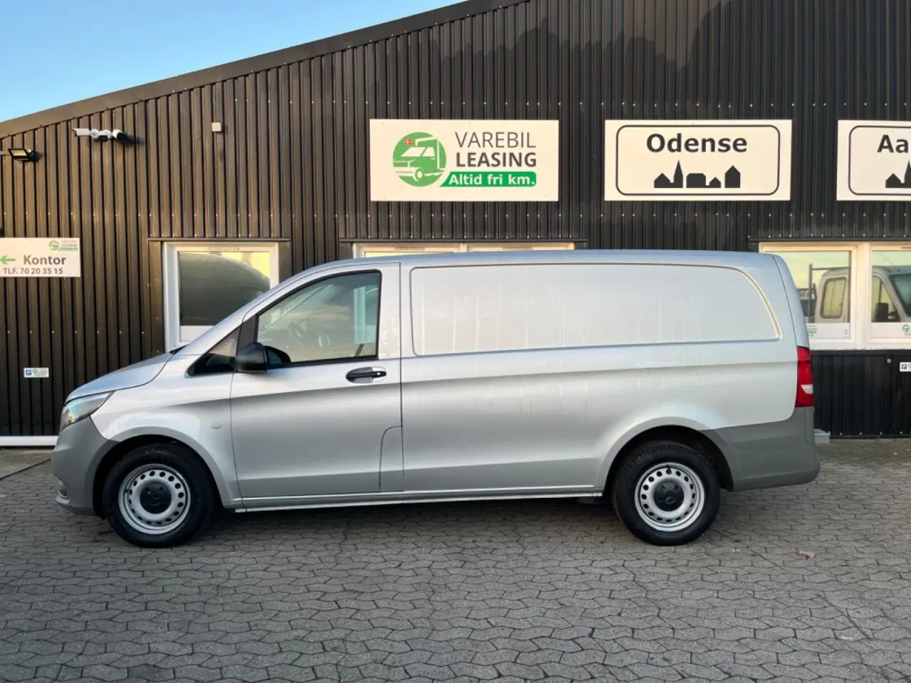 Billede 1 - Mercedes Vito 114 2,0 CDi Kassevogn aut. L RWD