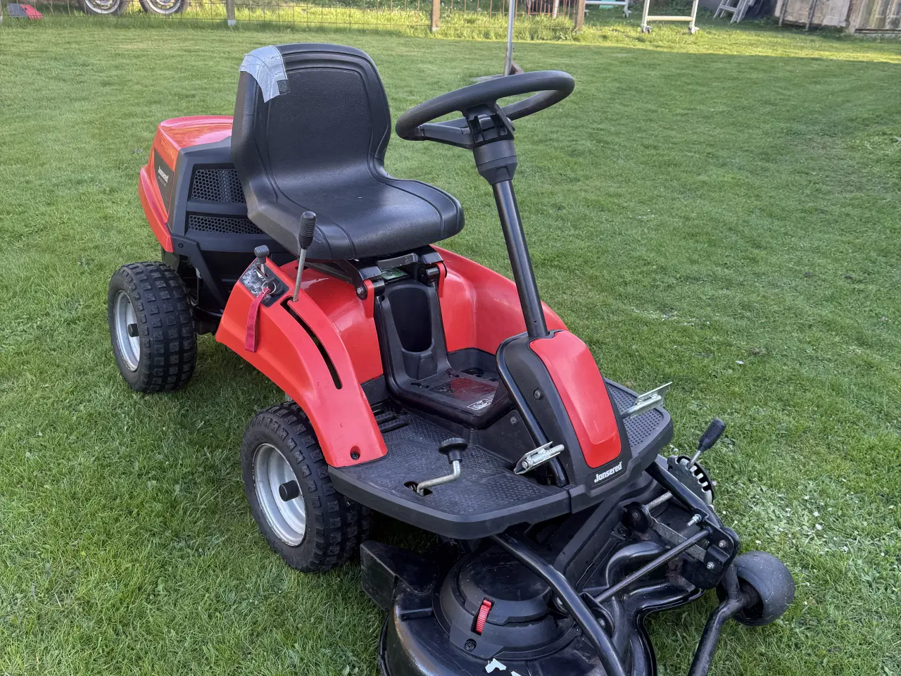 Billede 2 - Jonsered havetraktor 