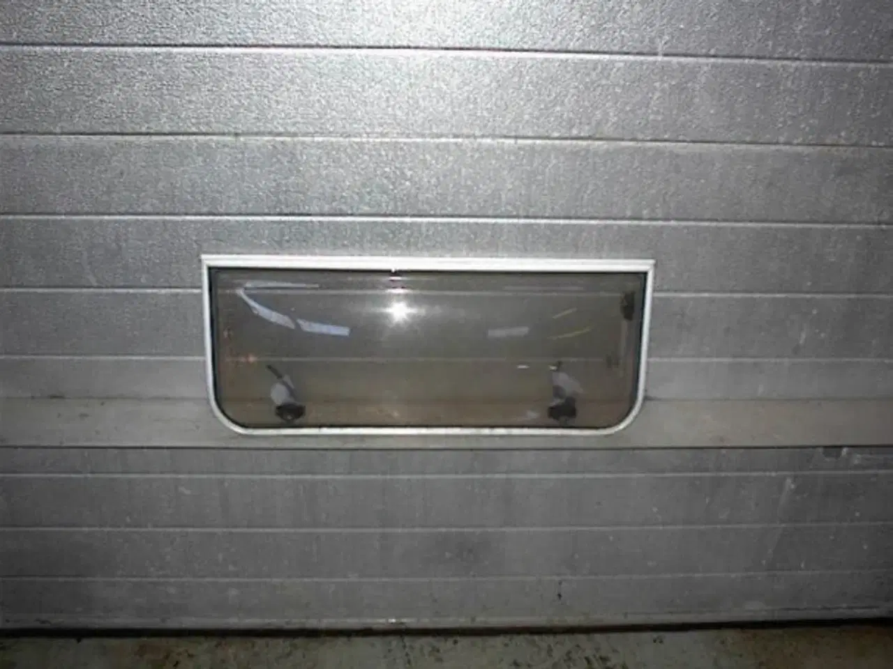 Billede 1 -   Side Rude