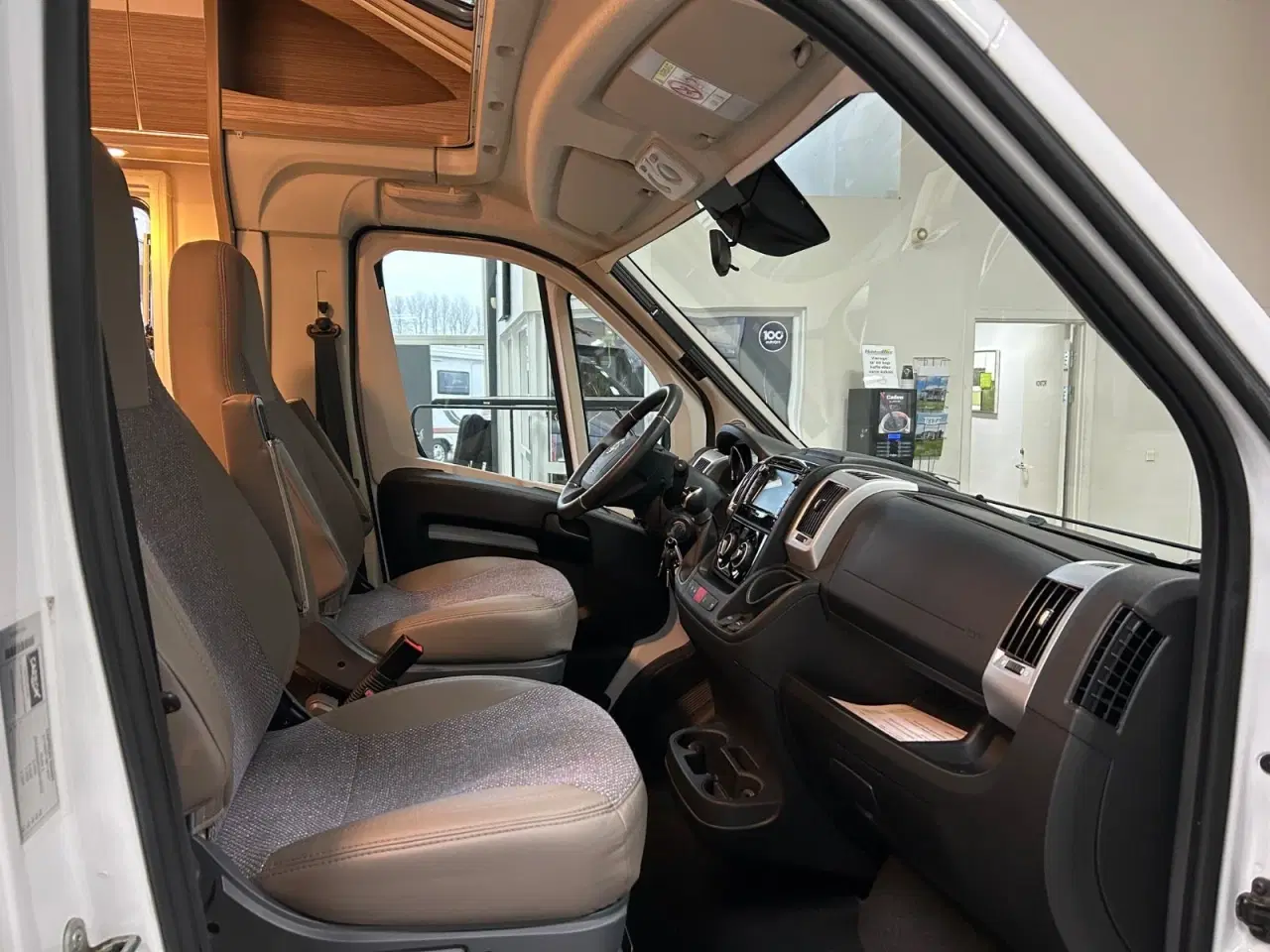 Billede 7 - Fiat Carado 2,3 MJT T135 aut.