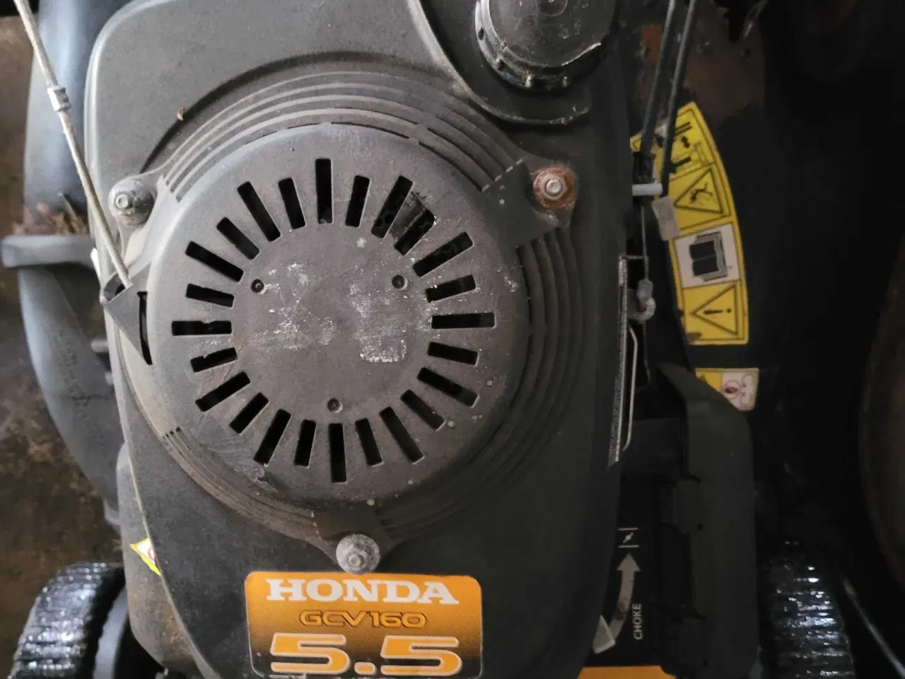 Billede 3 - 4 plæneklipper motor sælges 