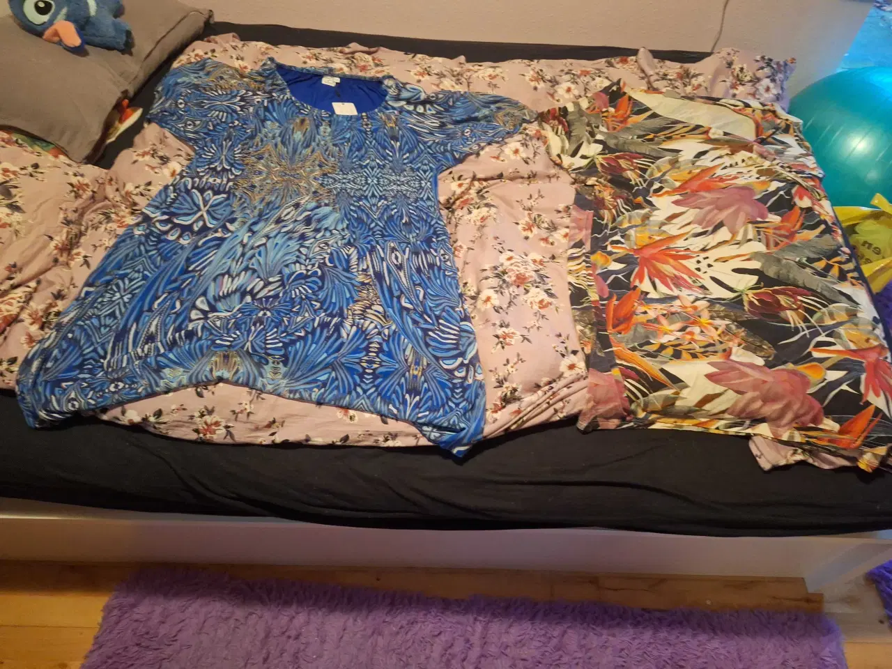 Billede 4 - Kjole  til fest 