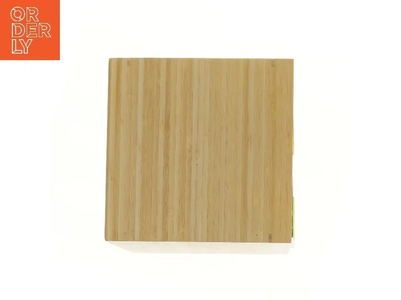 Billede 2 - Cube system med farvede beholdere fra IKEA (str. 22,5x22,5x22,5 cm)