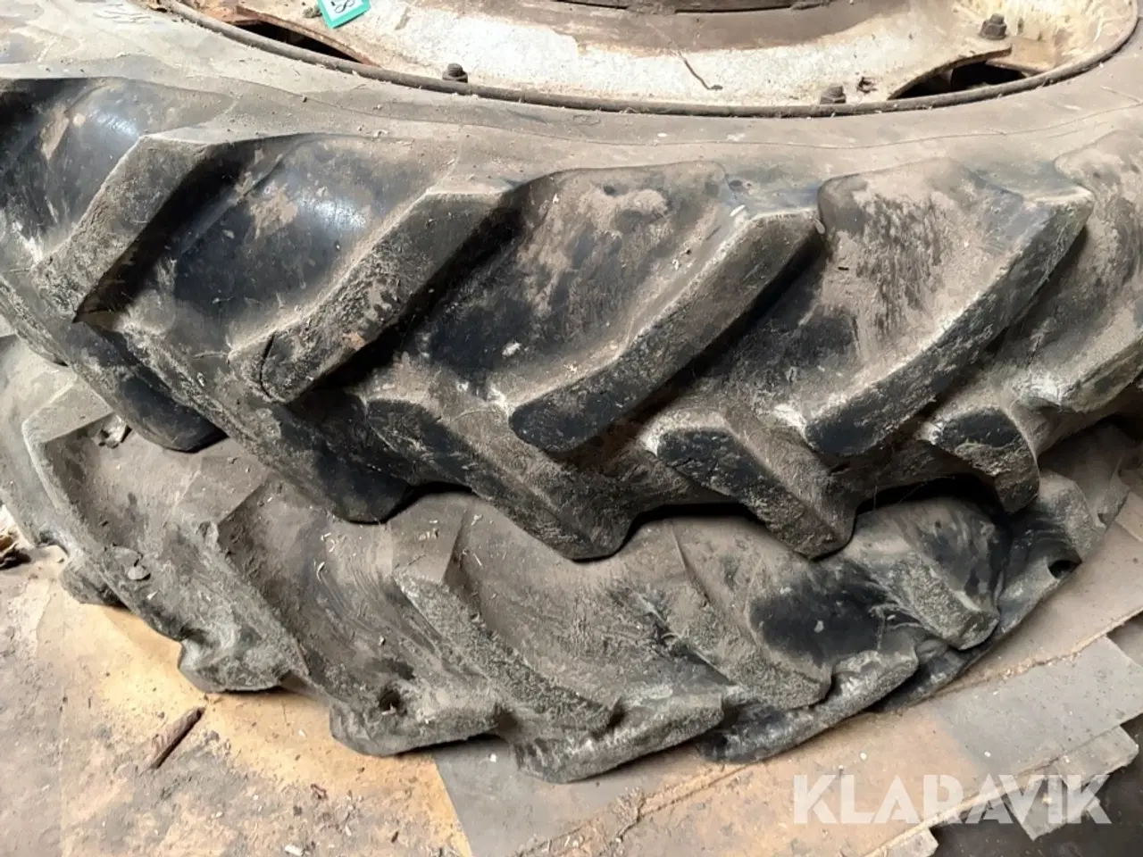 Billede 11 - Landbrugsdæk Taurus 12.4R46 2 styk