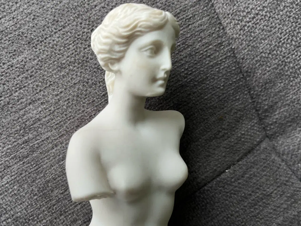 Billede 2 - Afrodite - grækgudinde i alabast