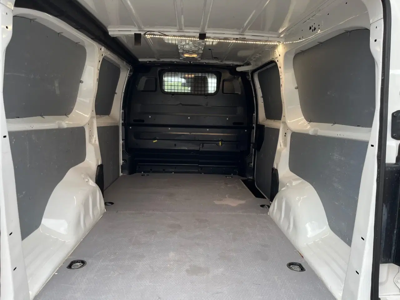 Billede 7 - Peugeot Expert 2,0 BlueHDi 122 L3 Plus Van