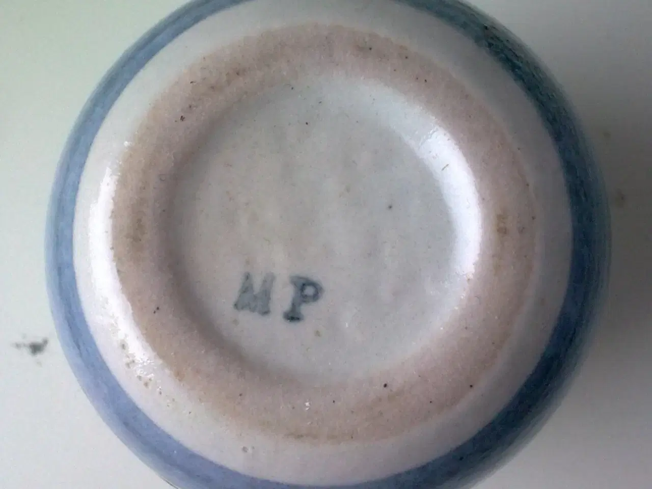 Billede 17 - Sokkel stempler gl. høj lys keramik figur Bornholm