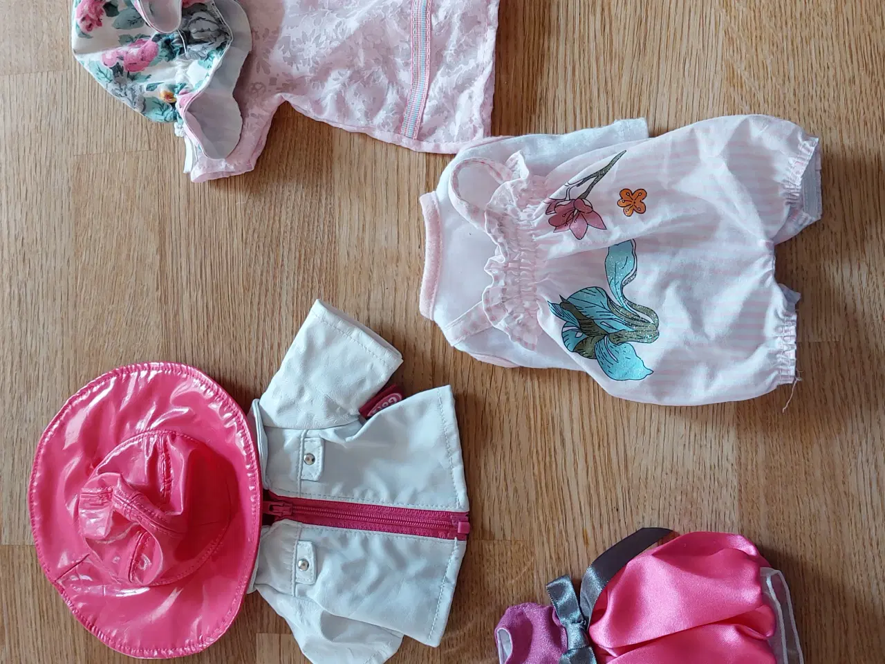 Billede 3 - Götz dukke 33 cm