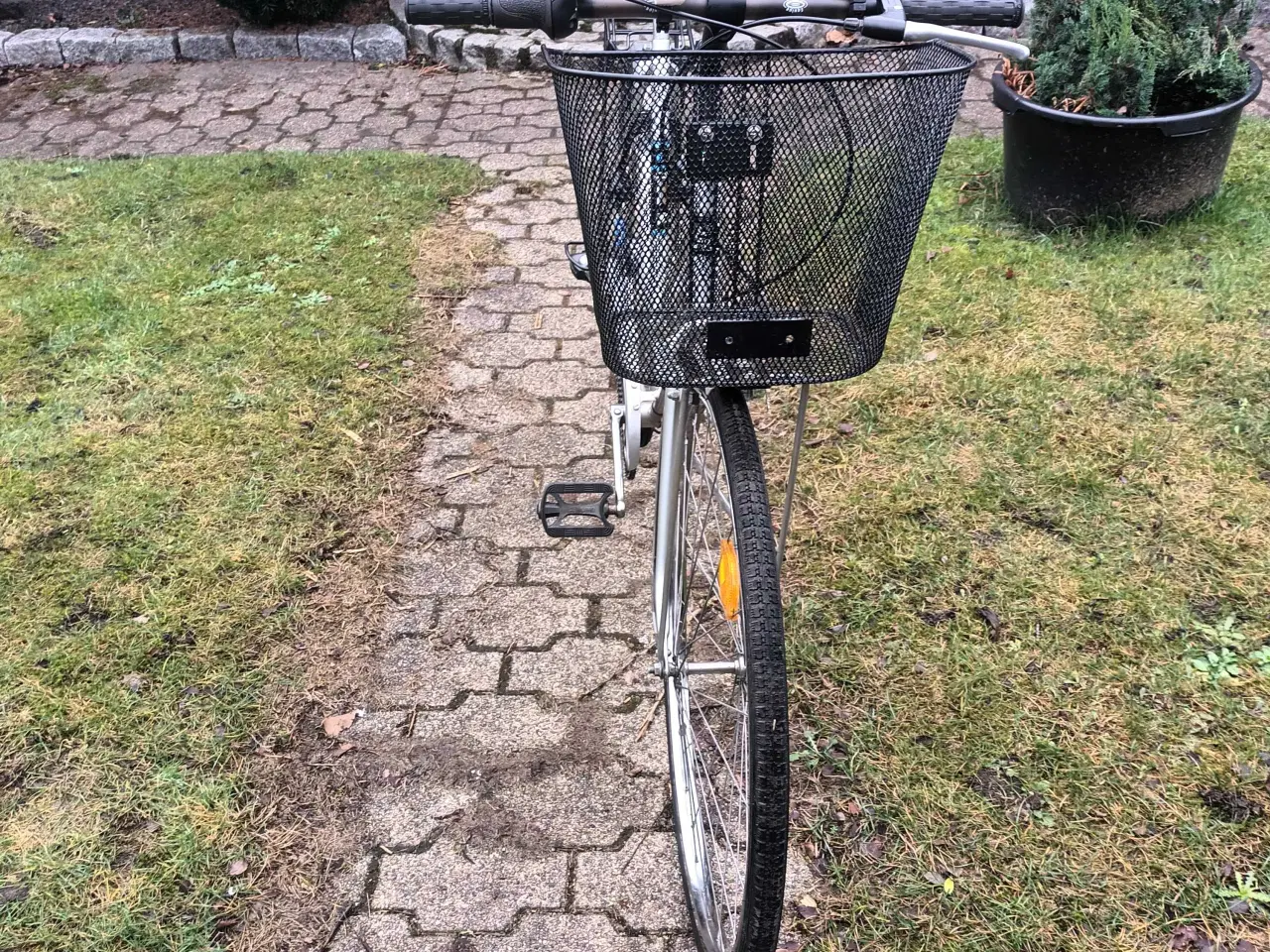 Billede 4 - DameCykel sælges 