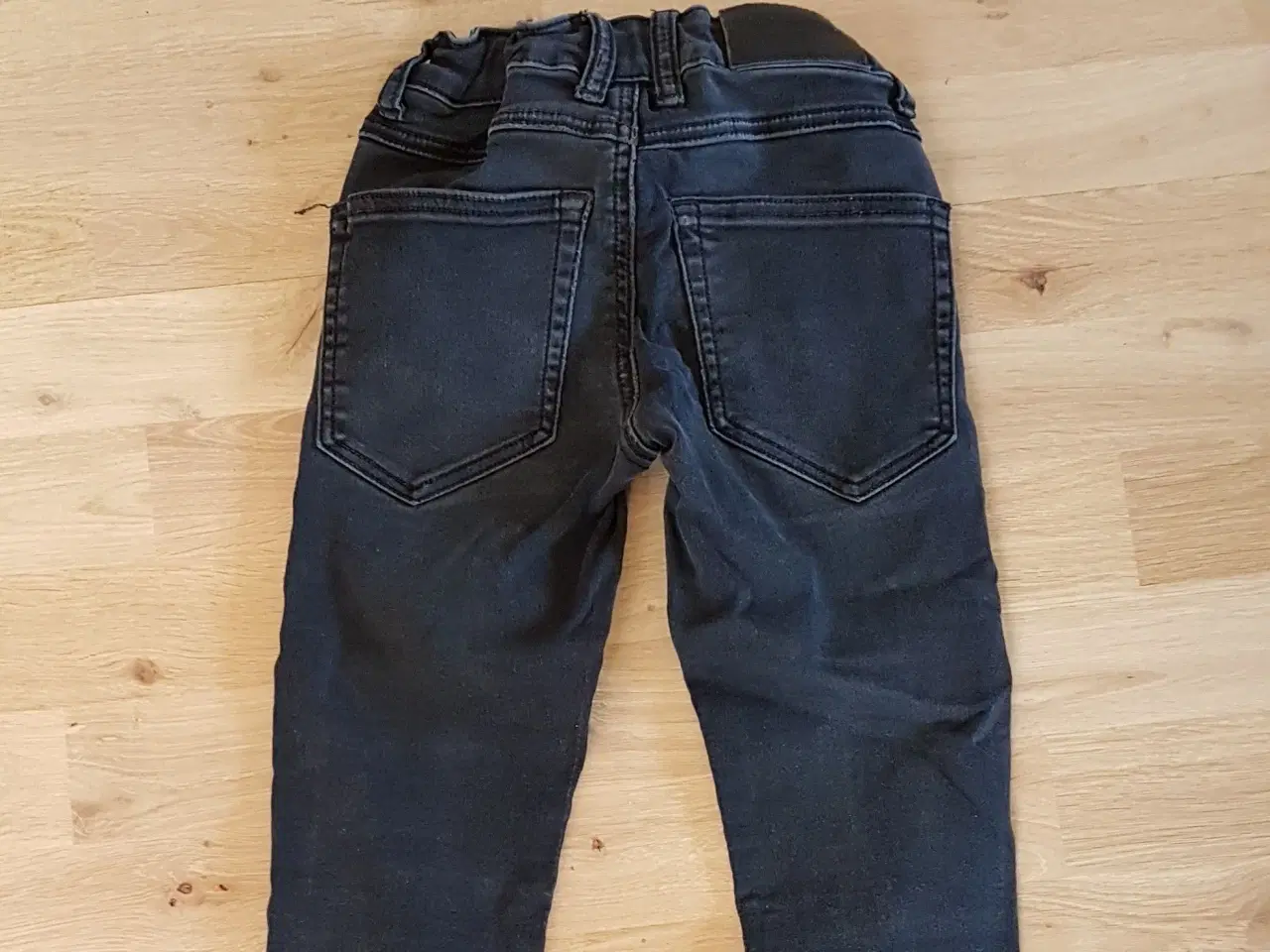 Billede 10 - Pige bukser, jeans str 146/152