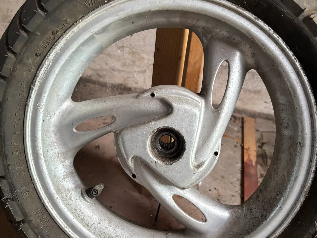 Billede 3 - Fælge til scooter PGO 12”