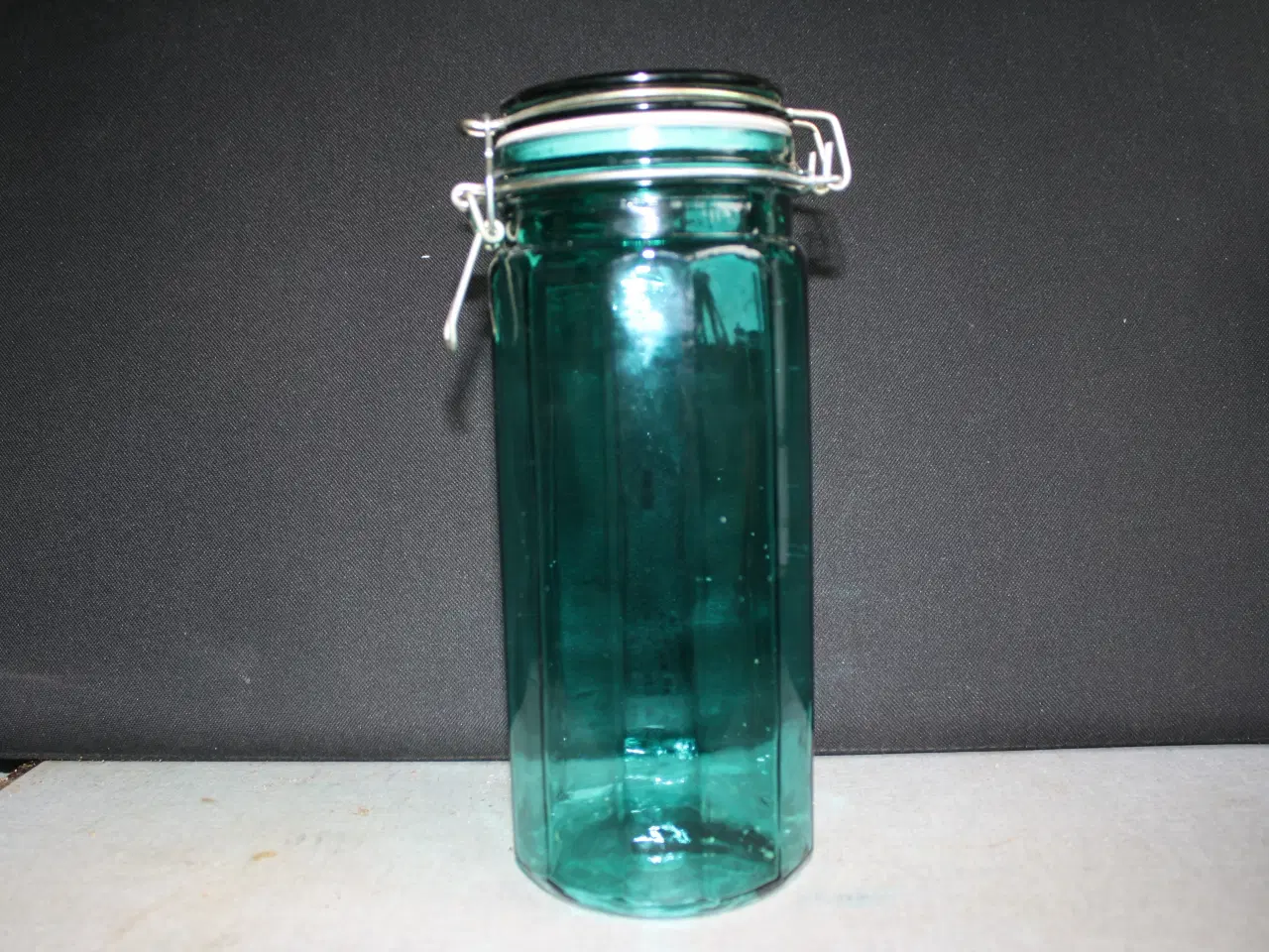 Billede 1 - Henkogningsglas af grønt glas