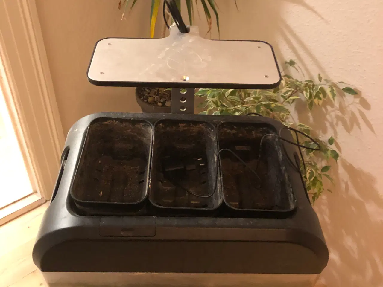 Billede 3 - Akvarium, 24 liter, b: 50 d: 33 h: 40