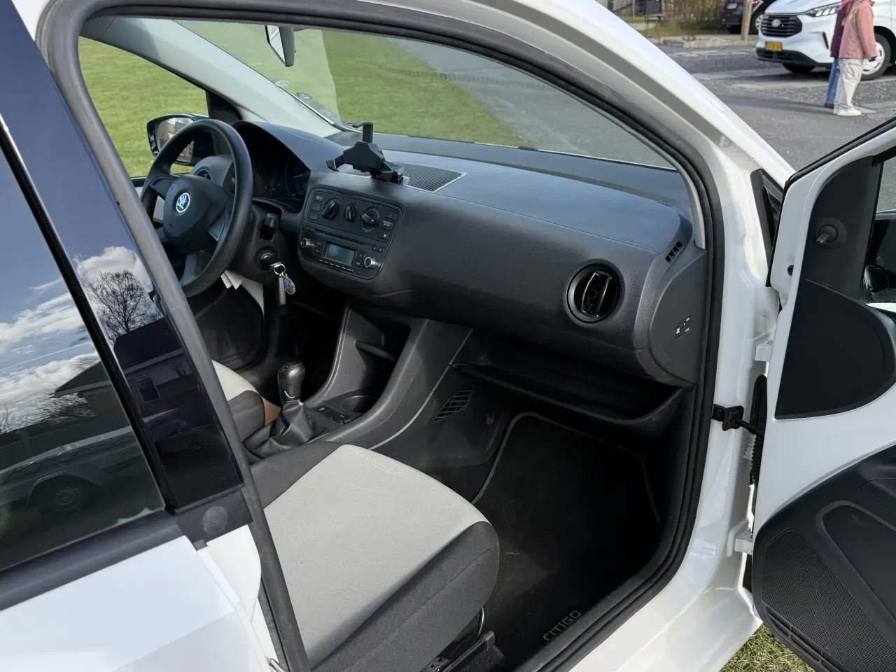 Billede 10 - Skal ses, står super flot, 1.0 MPI 60 HK 5-Dørs