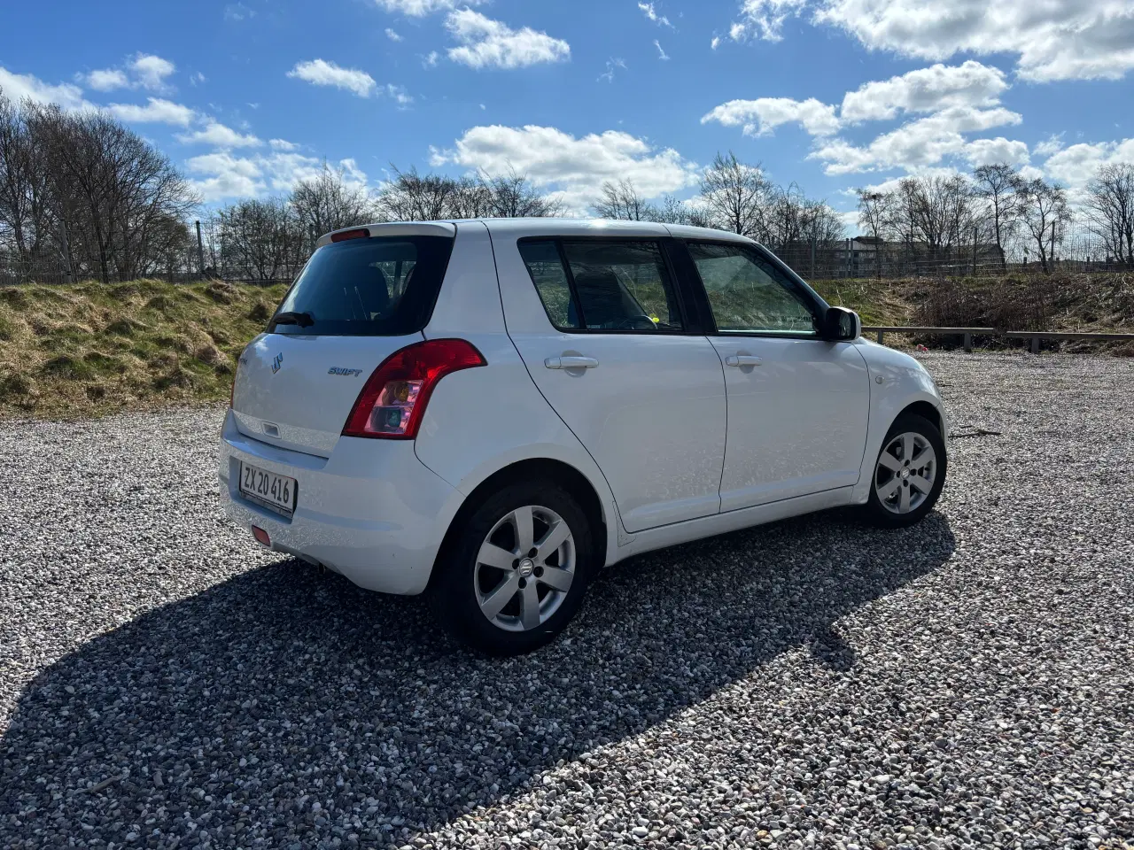 Billede 3 - Suzuki Swift 1,5GL 5 dørs