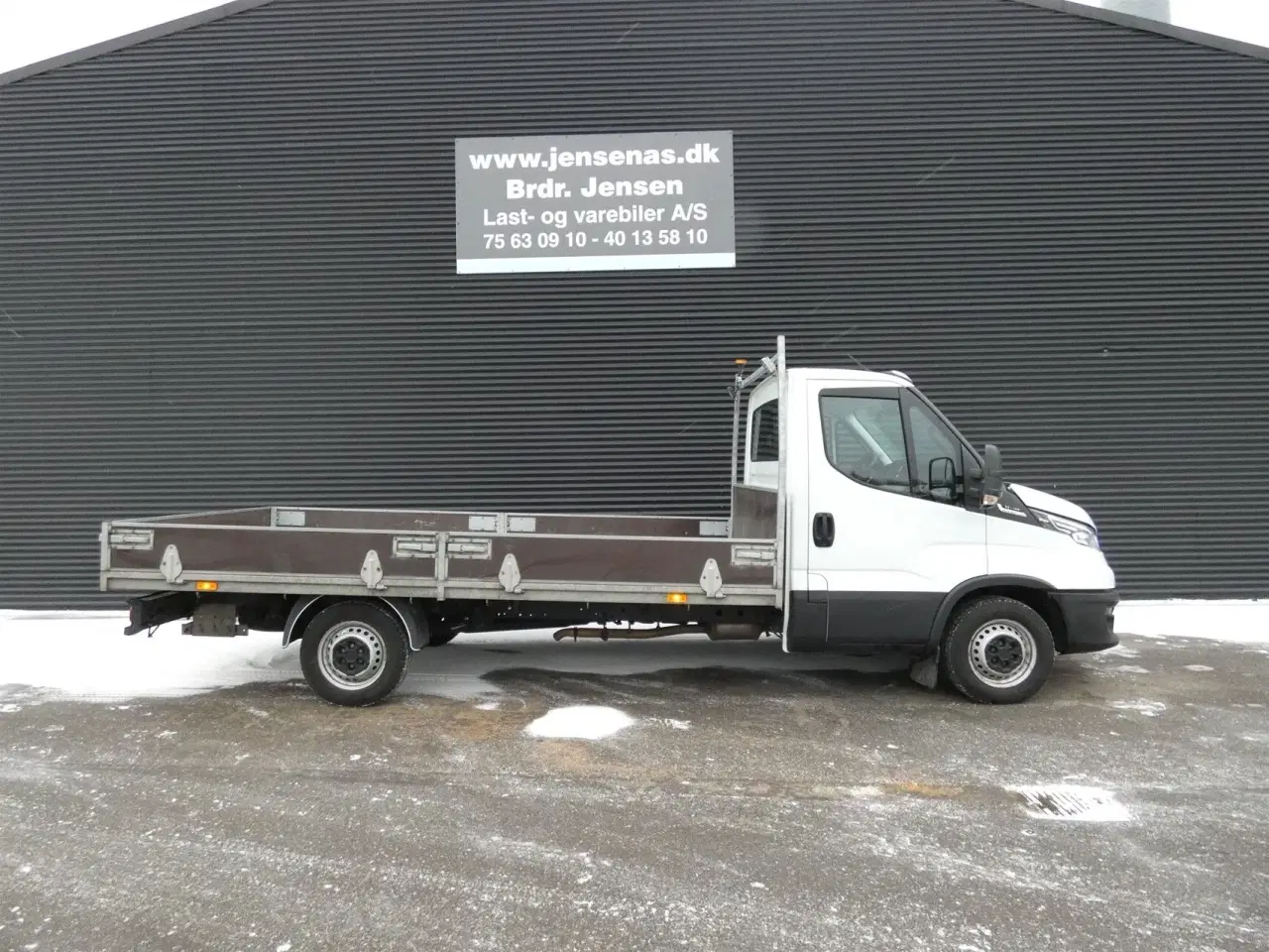 Billede 2 - Iveco Daily 35S18 4100mm 3,0 D 180HK Ladv./Chas. 8g Aut.