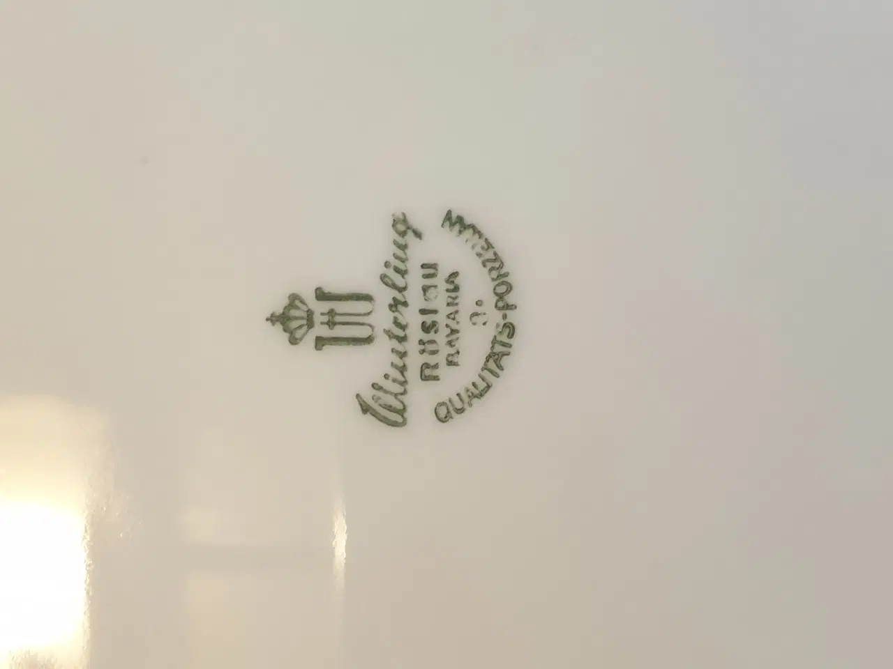 Billede 2 - Tallerkner m rådyr & bambier 1stk5kr 12stk50kr 
