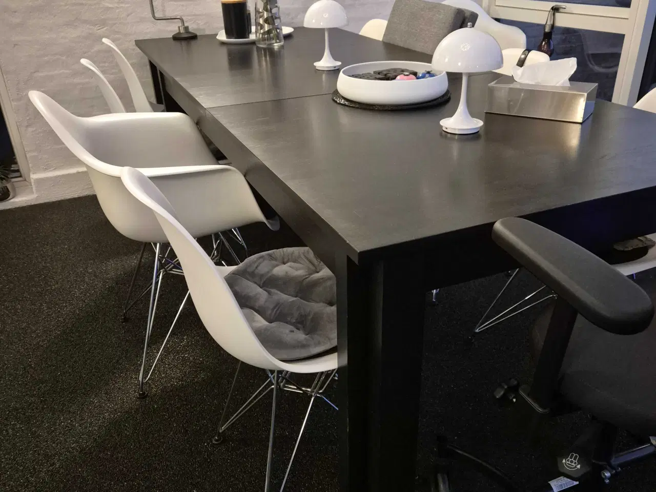 Billede 5 - Sortbejdset spisebord