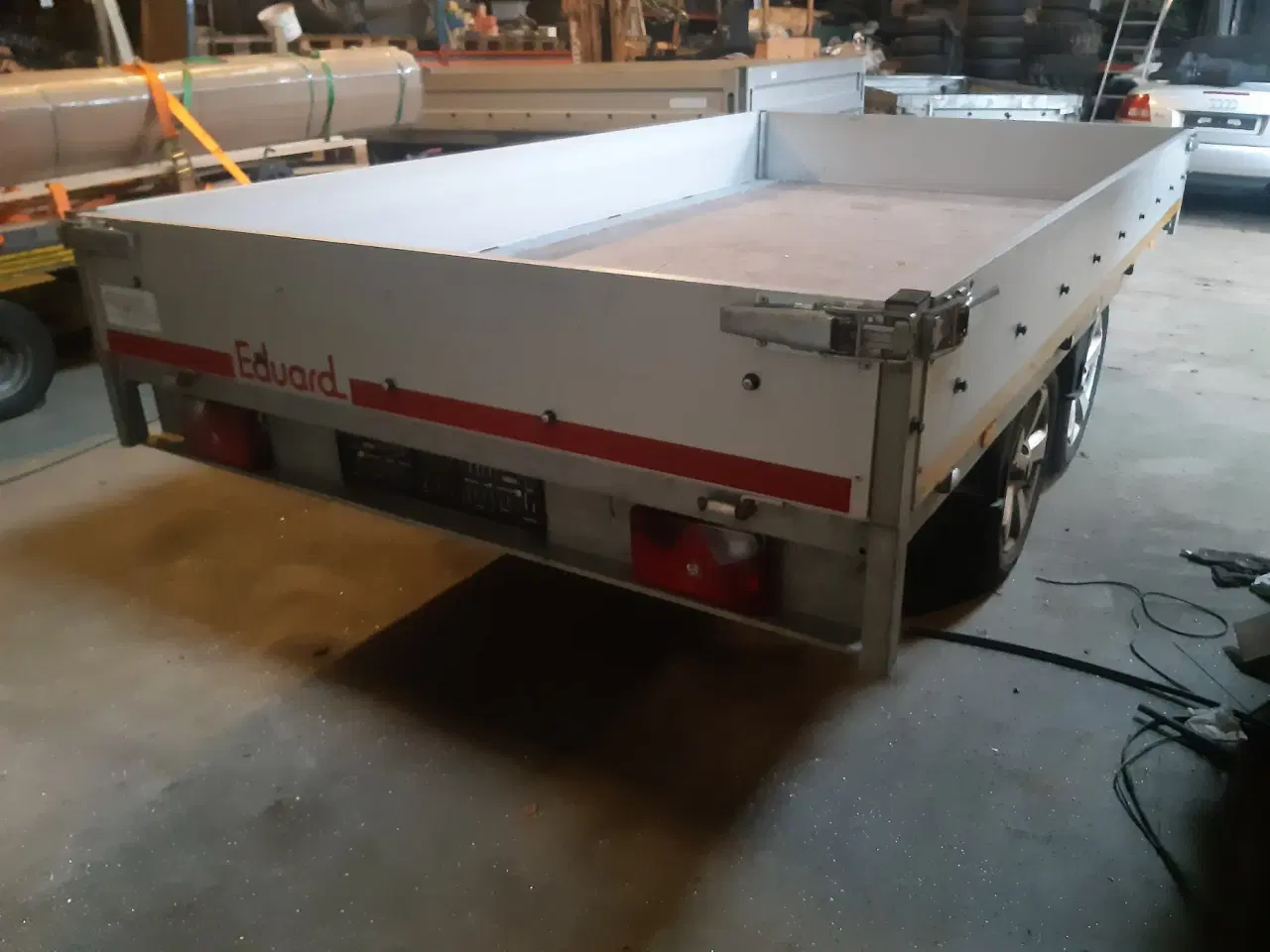 Billede 3 - Eduard Trejler 2000. kg