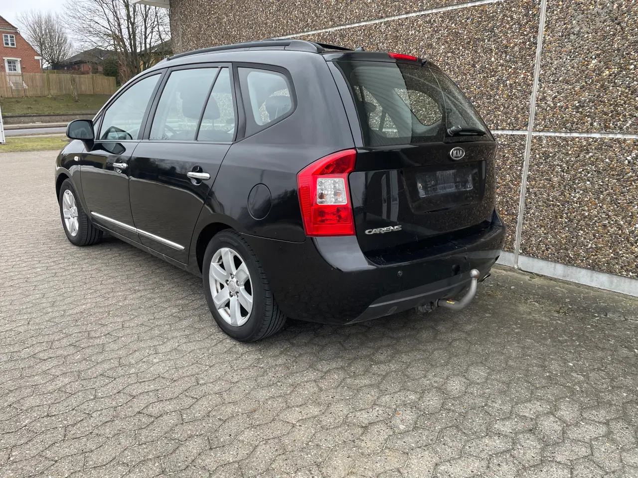 Billede 2 - 2009 Kia Carens 7 personers benzin Automatgear