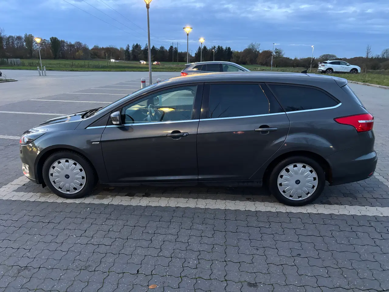 Billede 8 - Ford Focus 1.5 TDCi 105 hk Business stc. ECO 2015