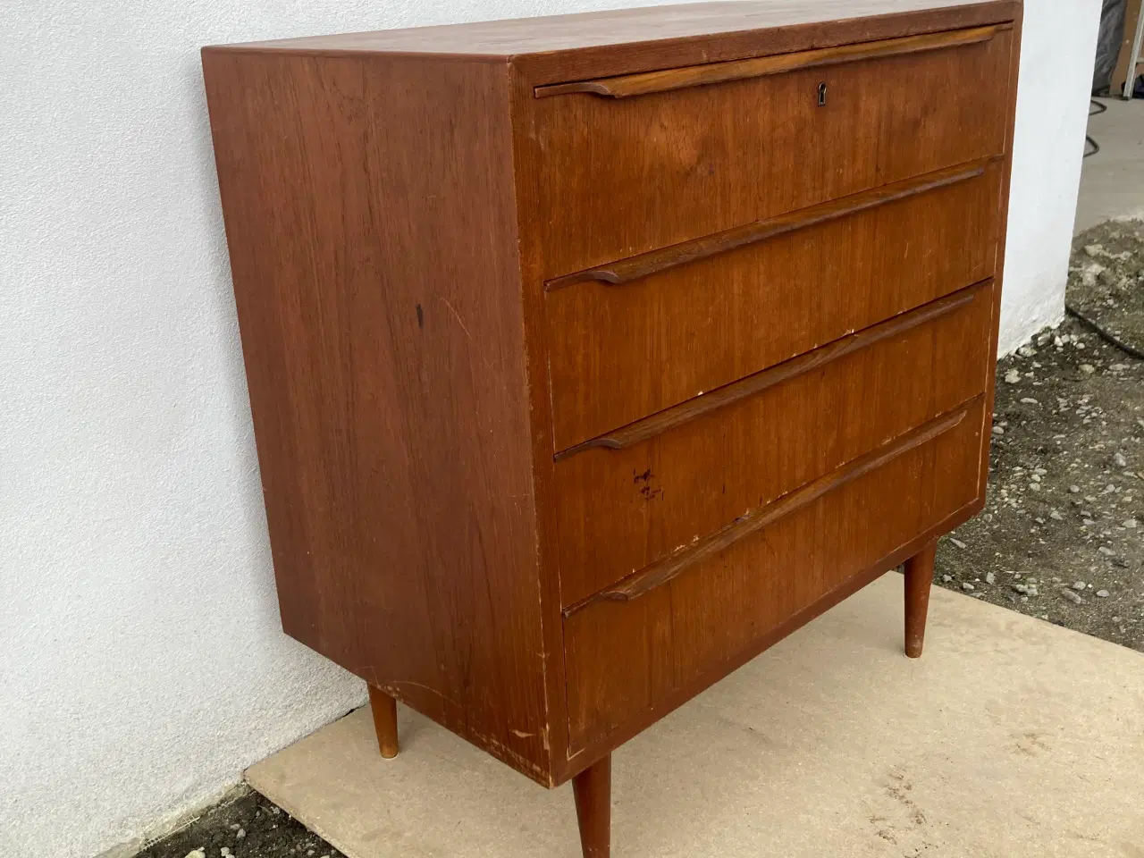 Billede 4 - Teak kommode med 4 skuffers