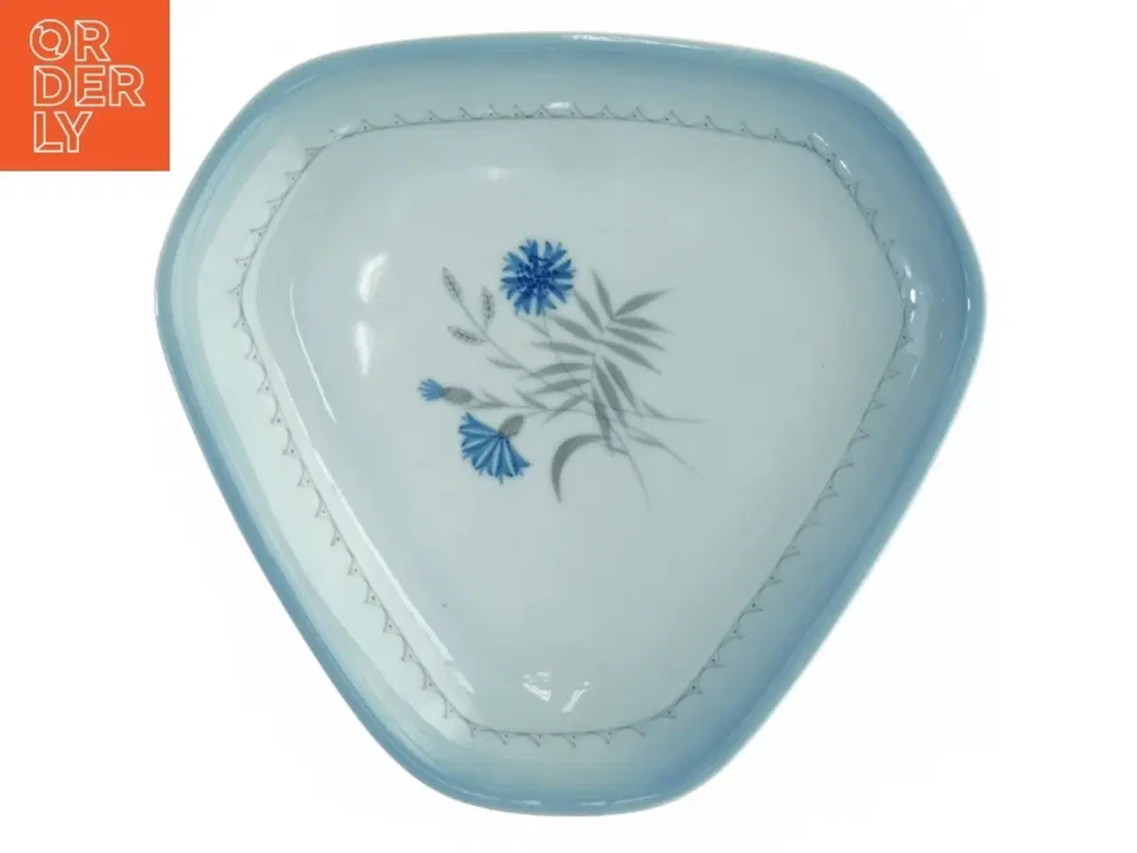 Billede 1 - Trekantet serveringsfad fra Bing Og Grøndahl (str. Diameter 23,5 cm)