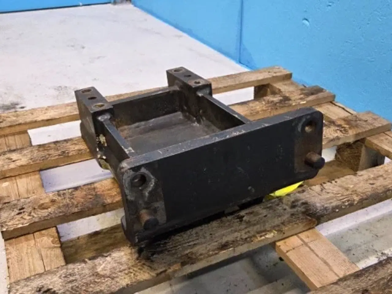 Billede 5 - Case Optum 300 Beslag 47846569