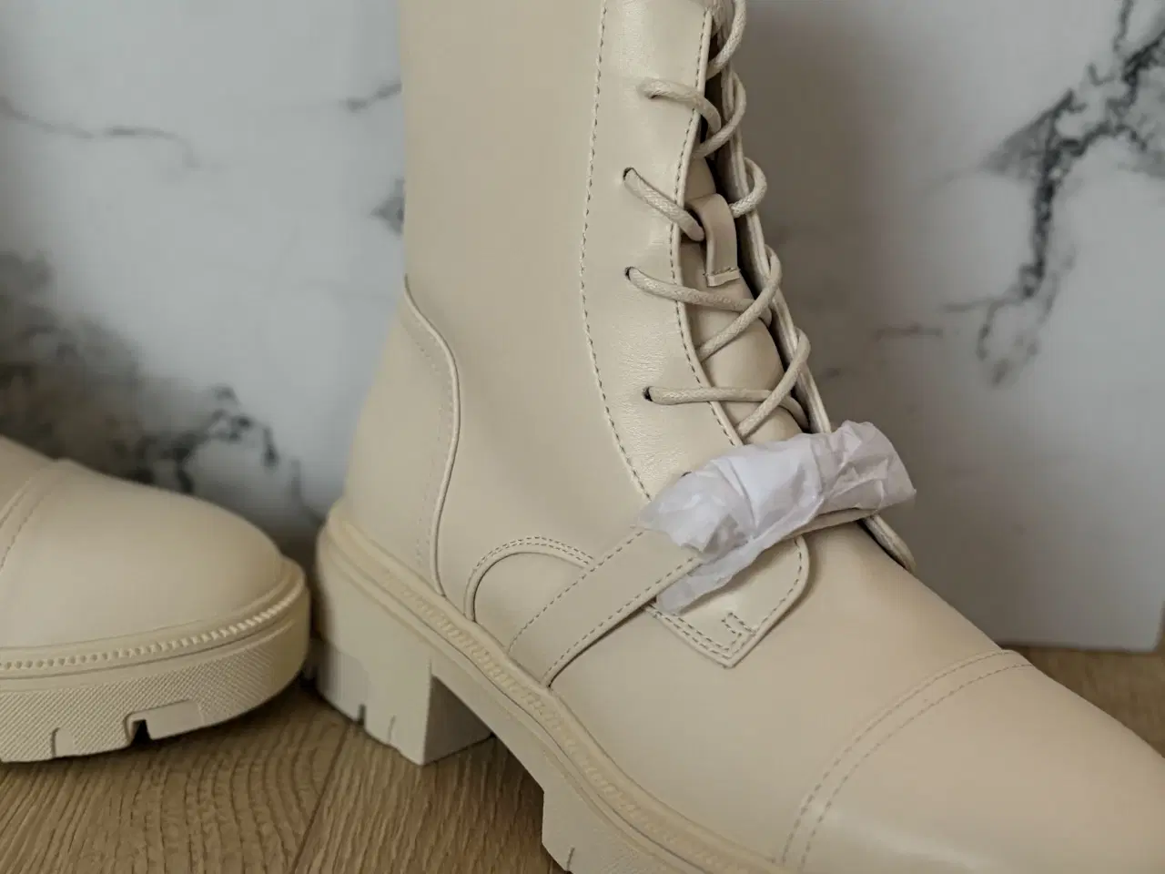 Billede 2 - Beige støvler