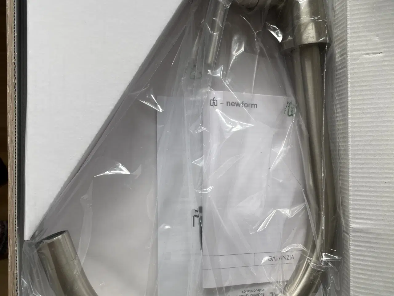 Billede 1 - Køkkenarmatur aldrig brugt - Børstet krom