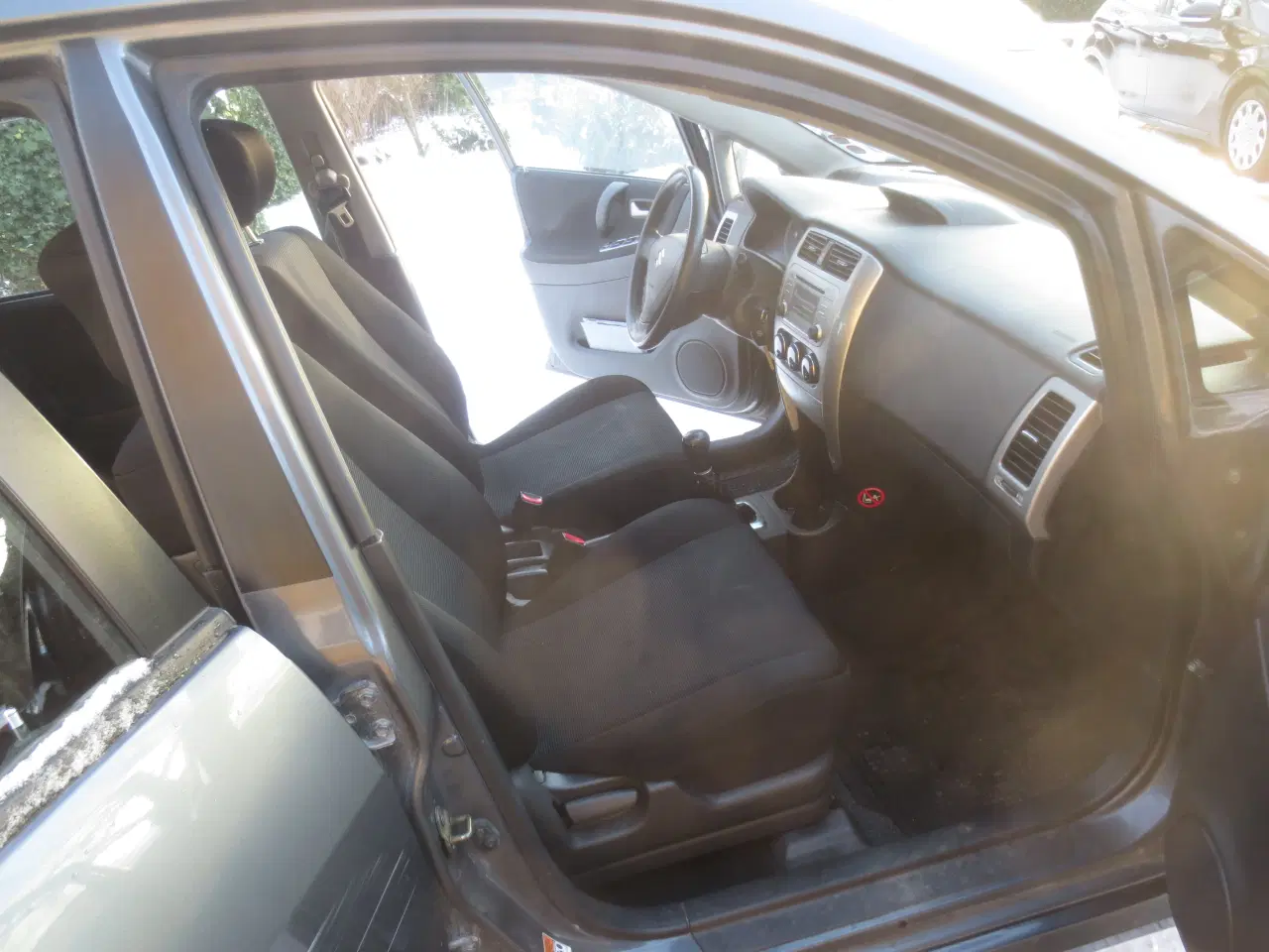 Billede 13 - Suzuki Liana 1.6 i St-car. Uden syn. 