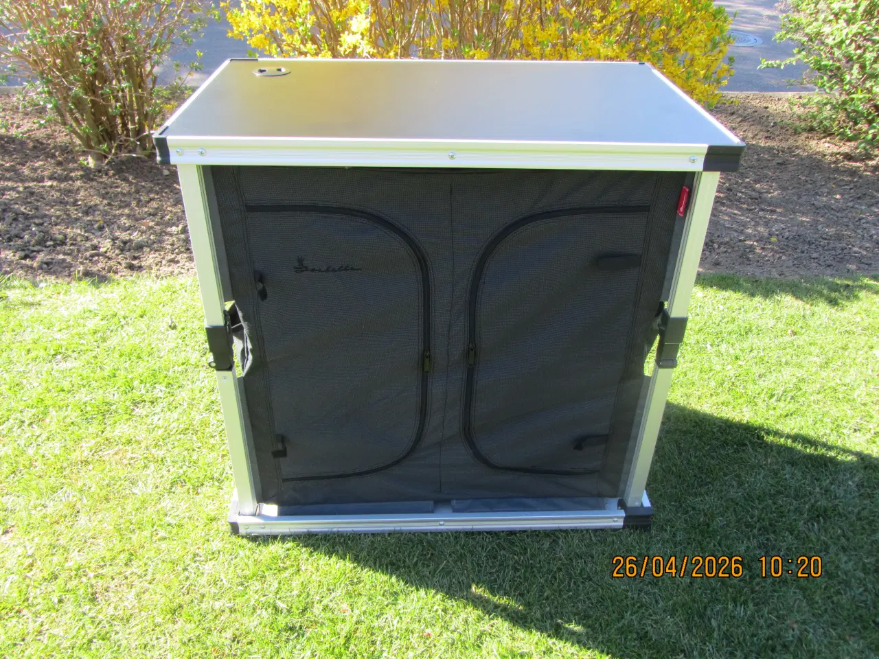 Billede 1 - Isabella skab med 6 hylder