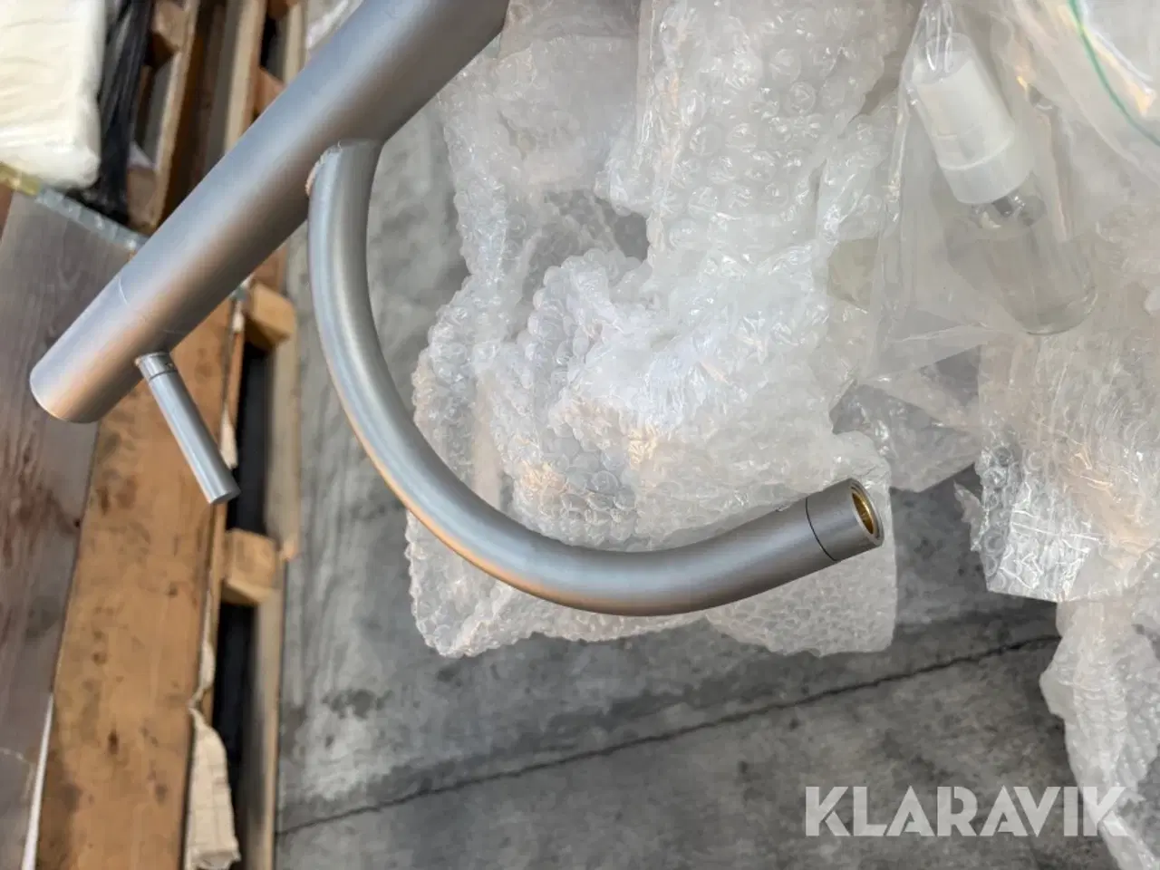 Billede 8 - Lot - vandpost, isoleret rør, gevindstænger og øvrigt