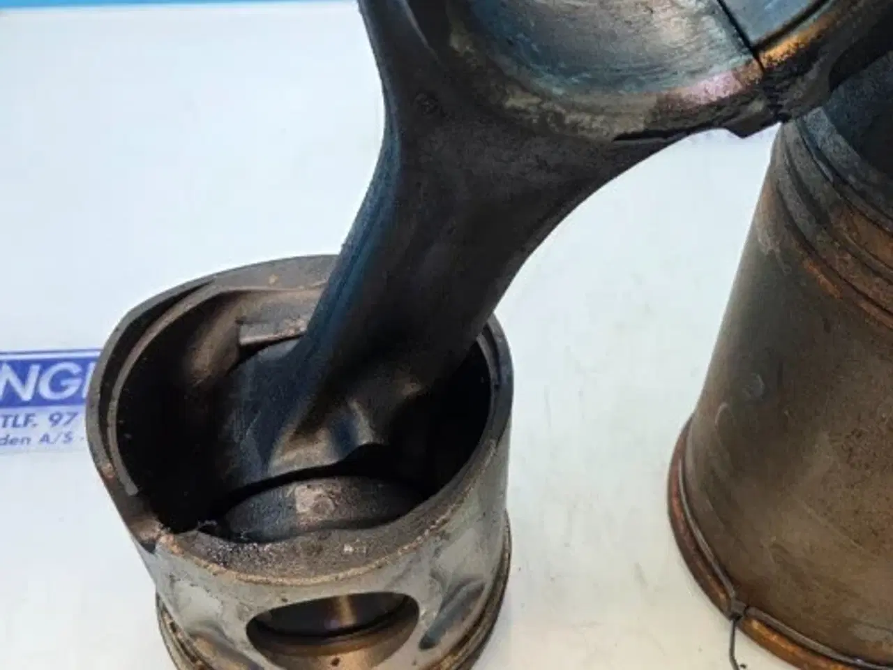 Billede 10 - Iveco  Cursor13   Stempel Sæt   8094840