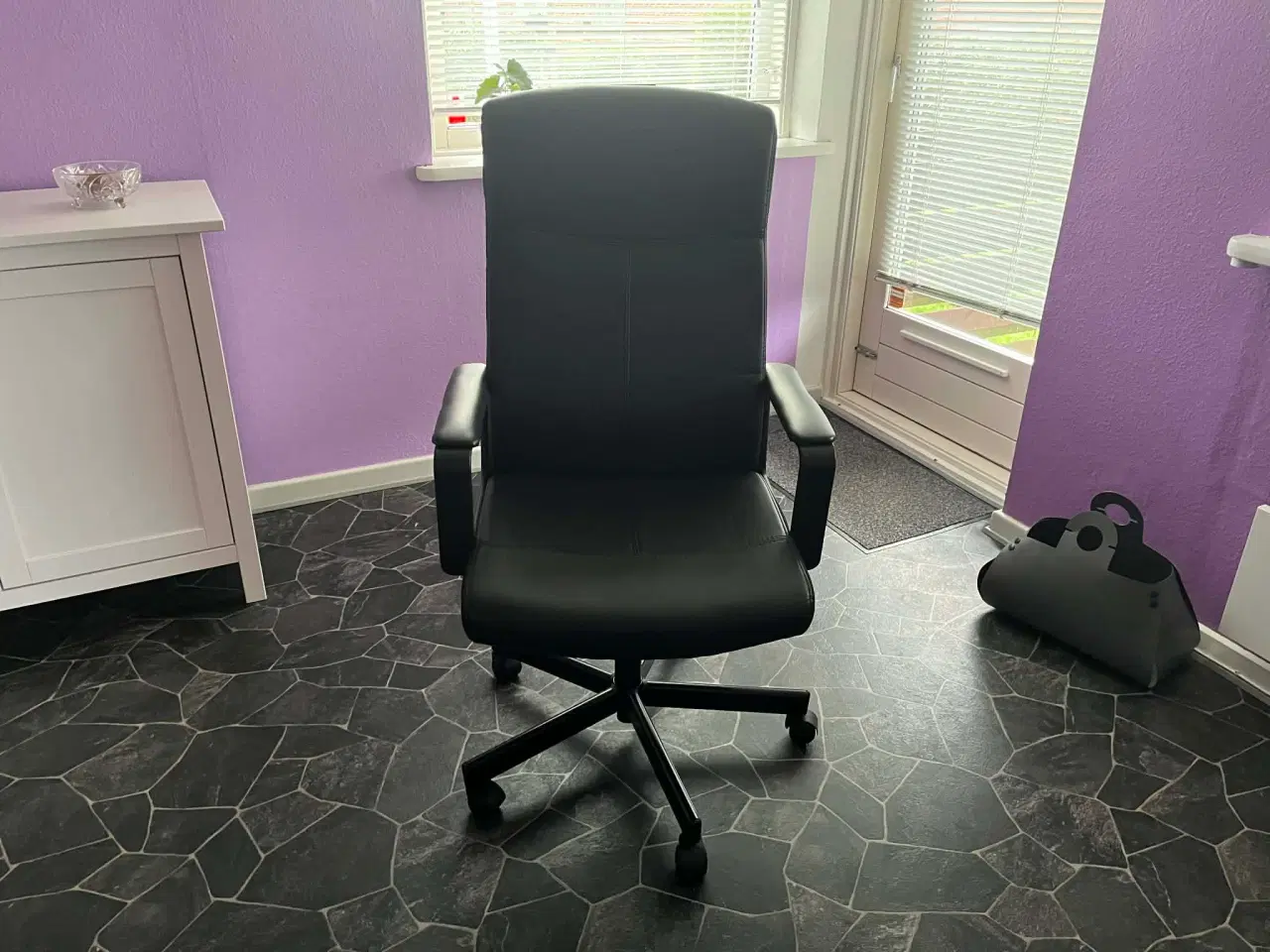 Billede 1 - Super fin kontorstol