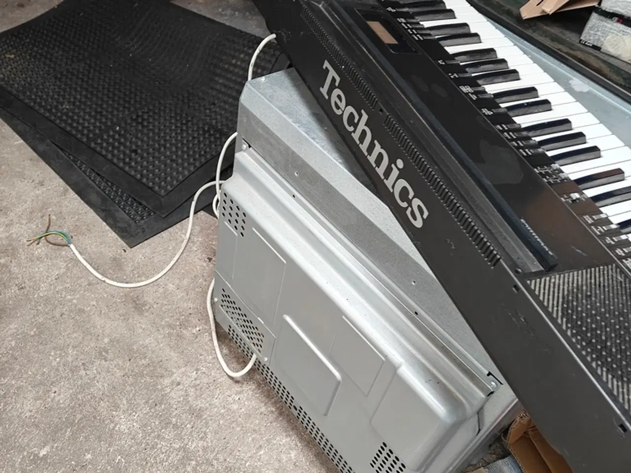 Billede 7 - Roland EP-5 Digital Piano & Technics SX-K200 