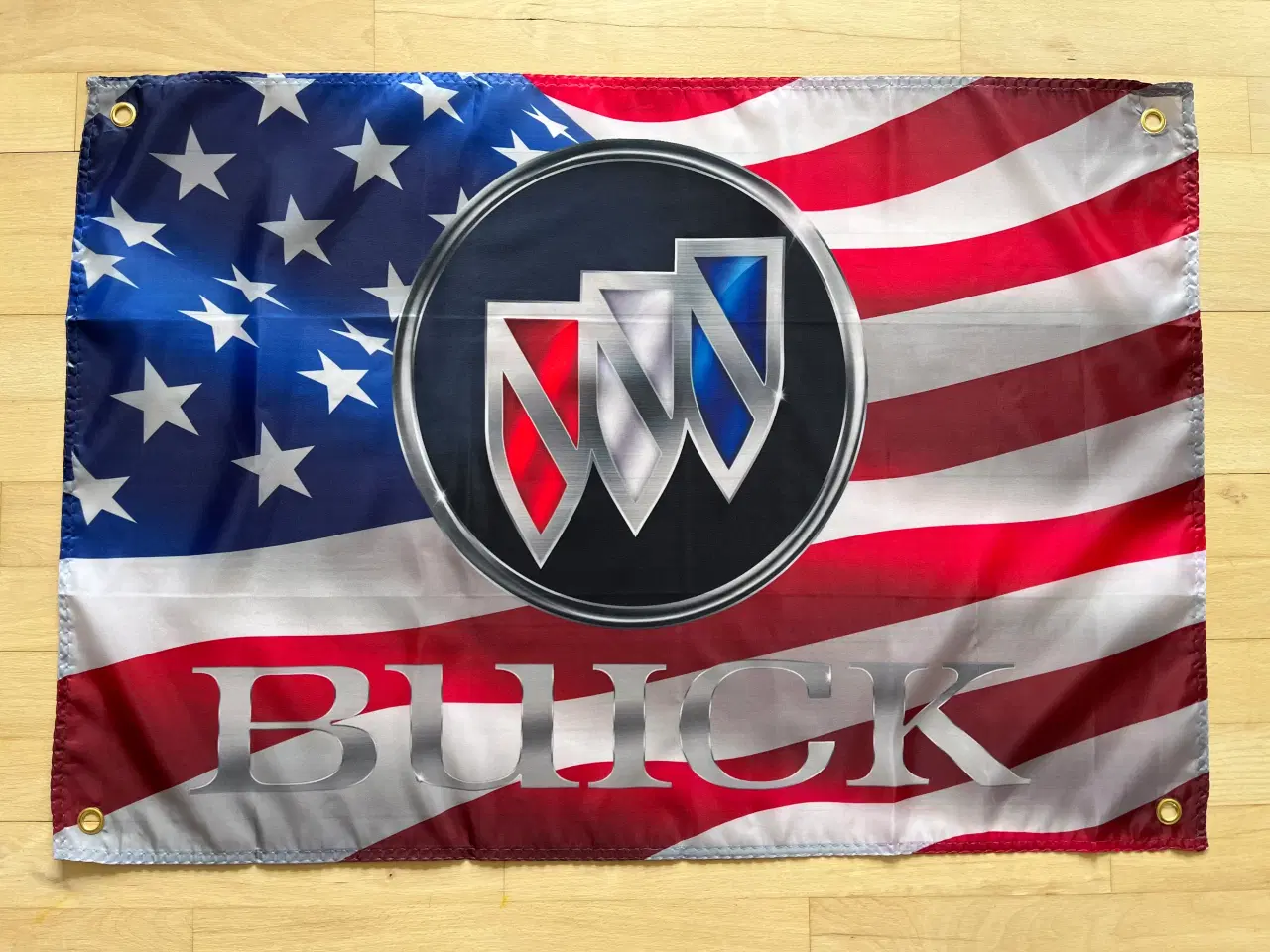 Billede 1 - Flag med Buick US