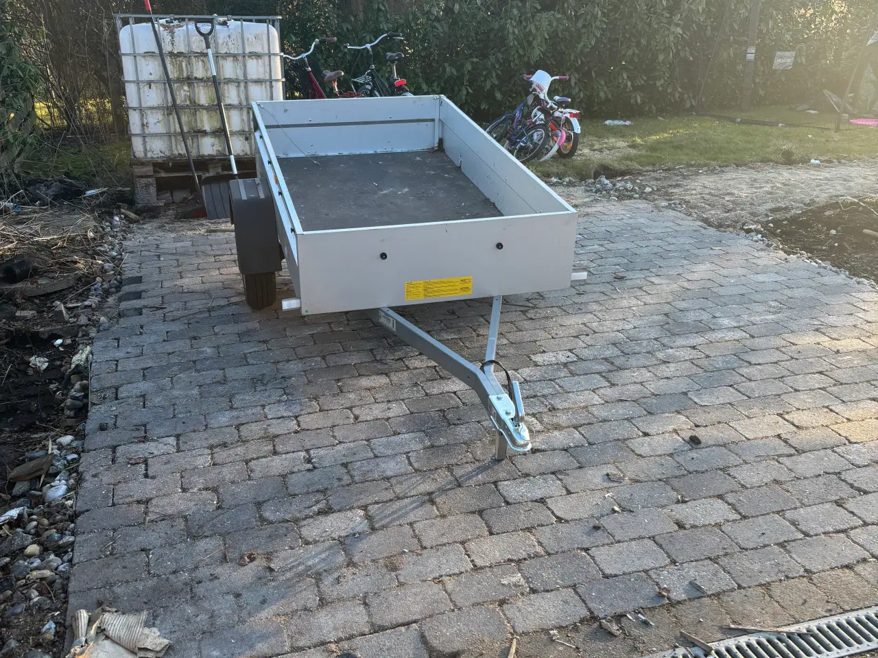 Billede 3 - Herregårdssten i god stand til fri afhentning