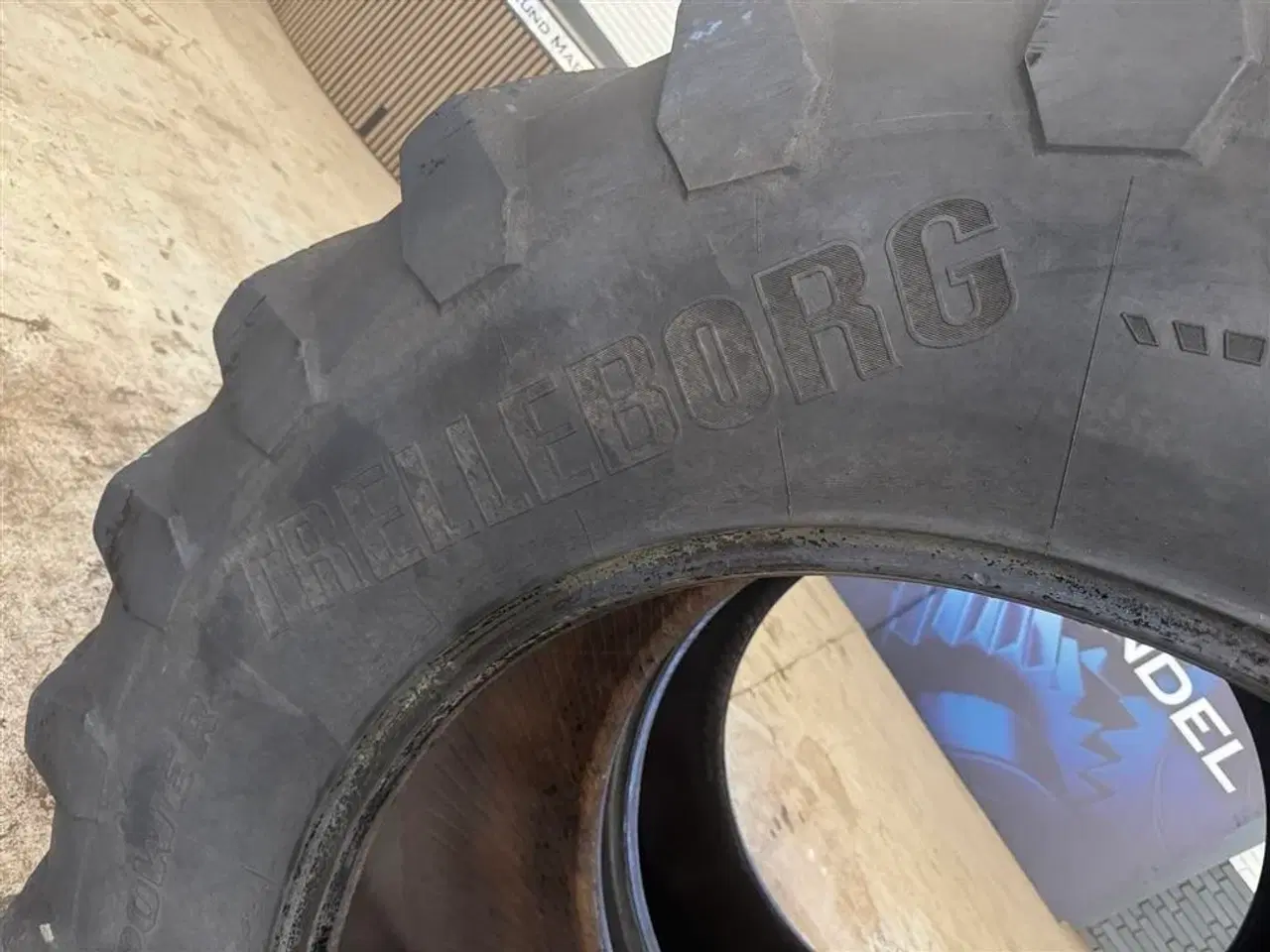 Billede 3 - Trelleborg 710/75R42