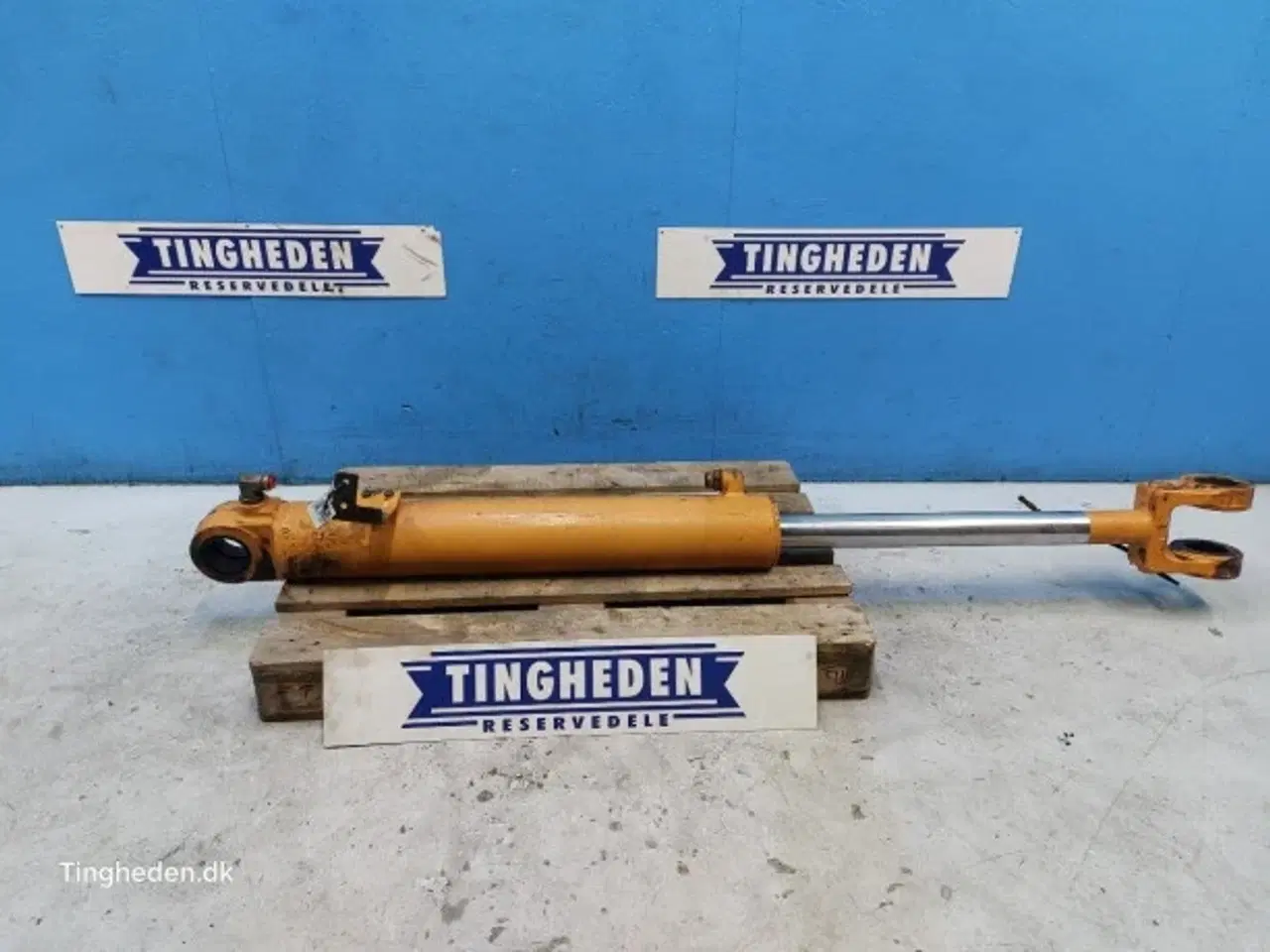 Billede 1 - Case 821E Cylinder 87337177