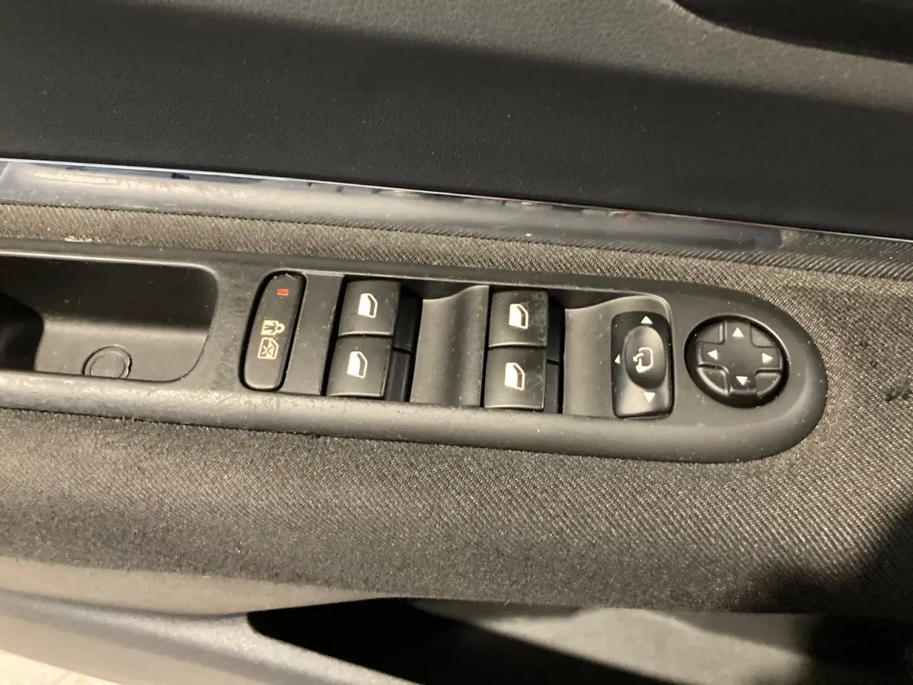 Billede 17 - Peugeot 3008 2,0 HDi 150 Premium+