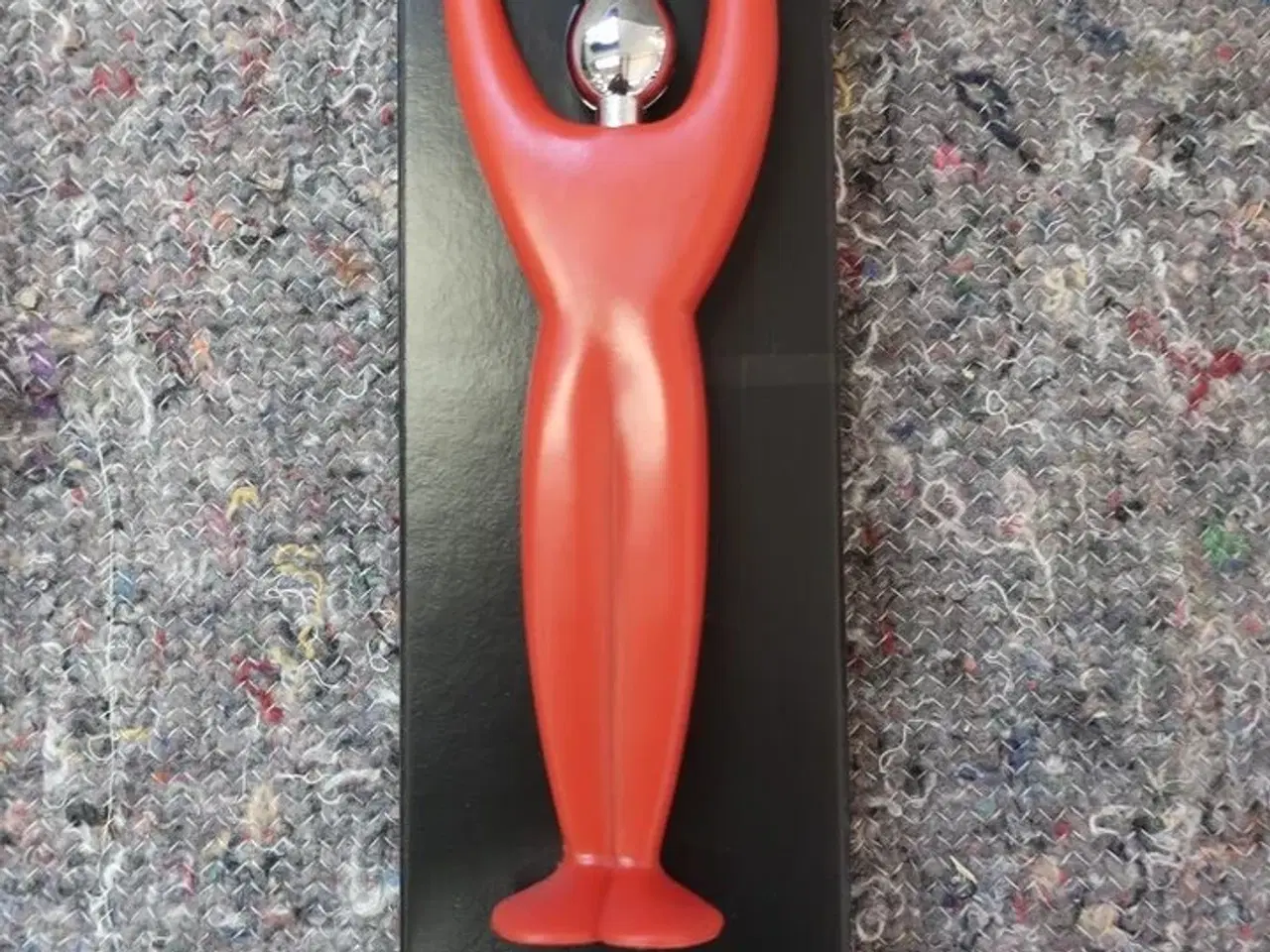 Billede 1 - Flaskeåbner BUGATTI GYM RED