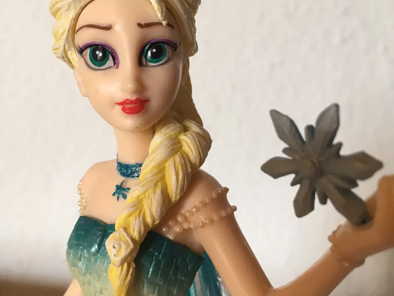 Billede 2 - Smuk Elsa Figur