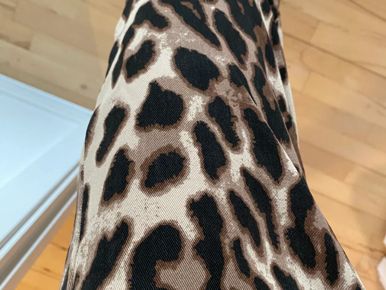 Billede 3 - Leopard bukser 