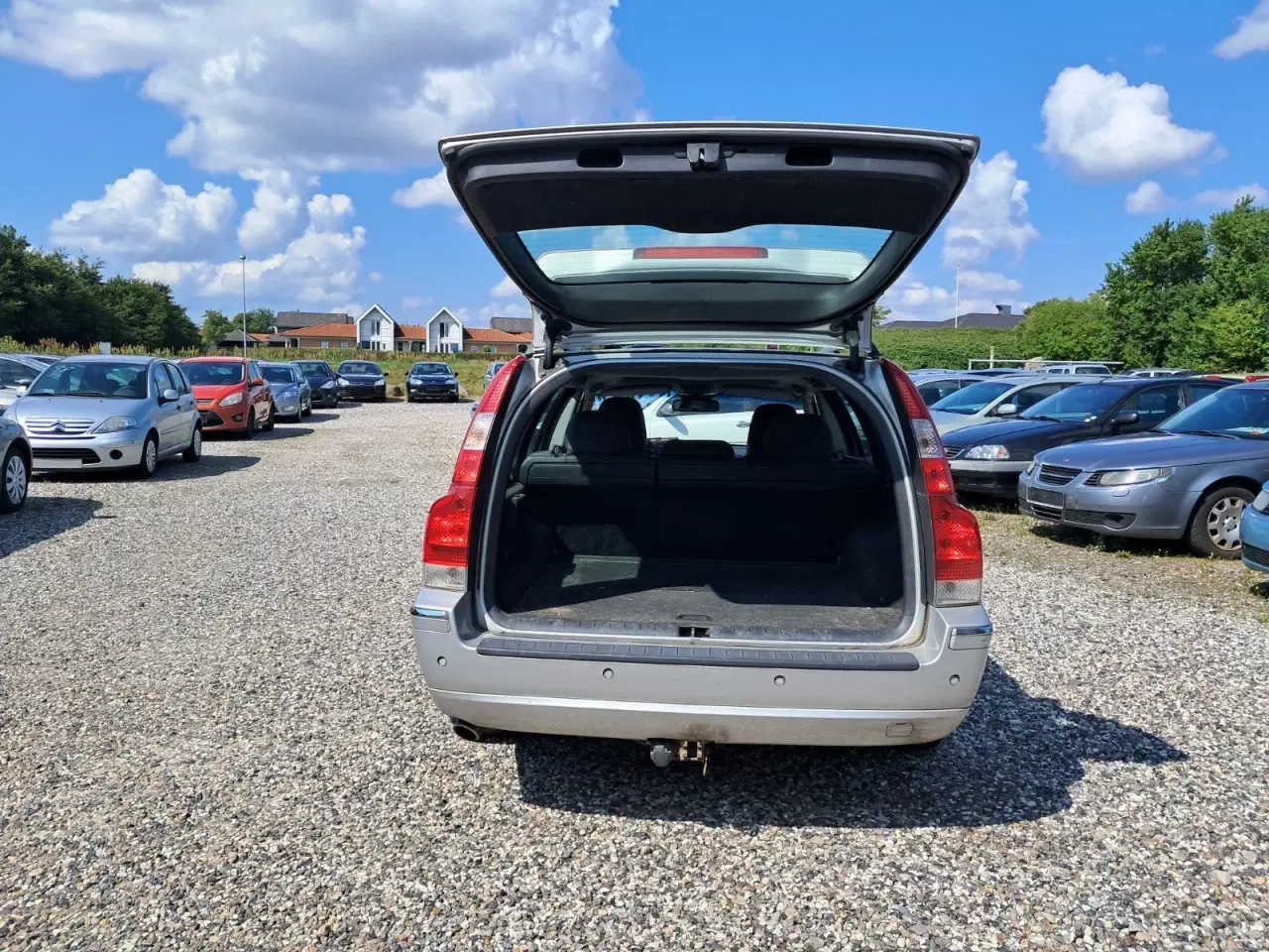 Billede 8 - Volvo V70 2,4 D 130 Momentum aut.
