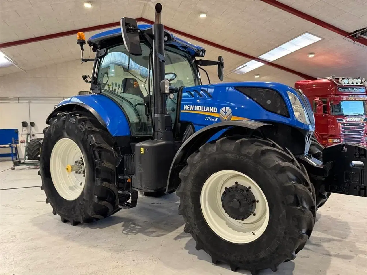 Billede 8 - New Holland T7.215 S KUN 1400 TIMER OG FULD AFFJEDRING!
