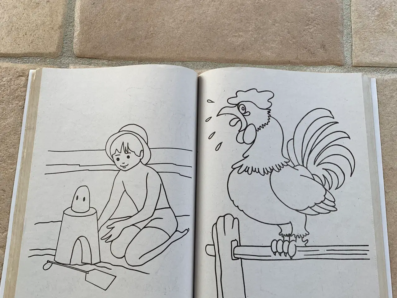 Billede 2 - Mega colouring Book 144 sider 